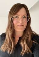 Claire R.