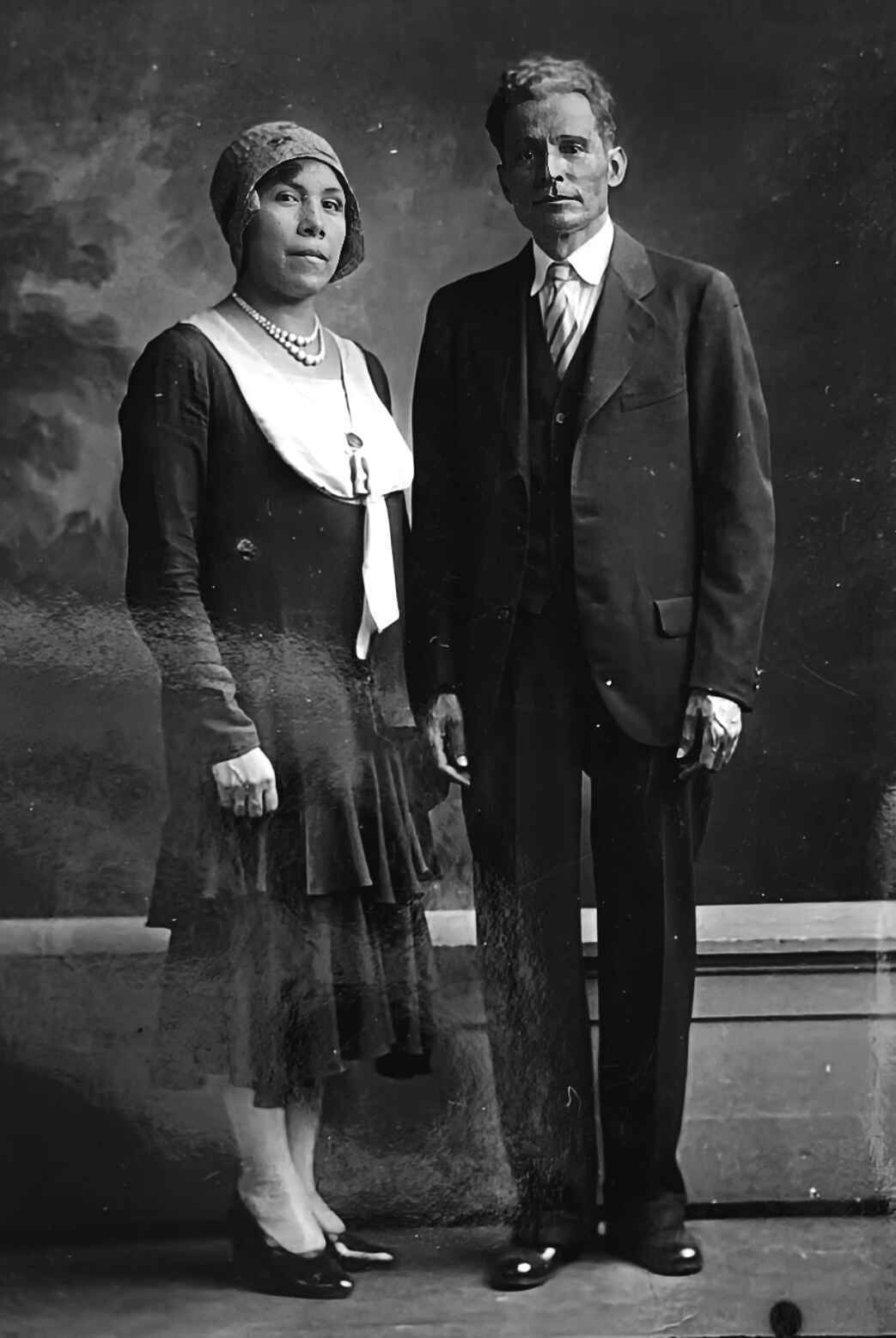 Esperanza, fortaleza, familia, fe y compromiso. image