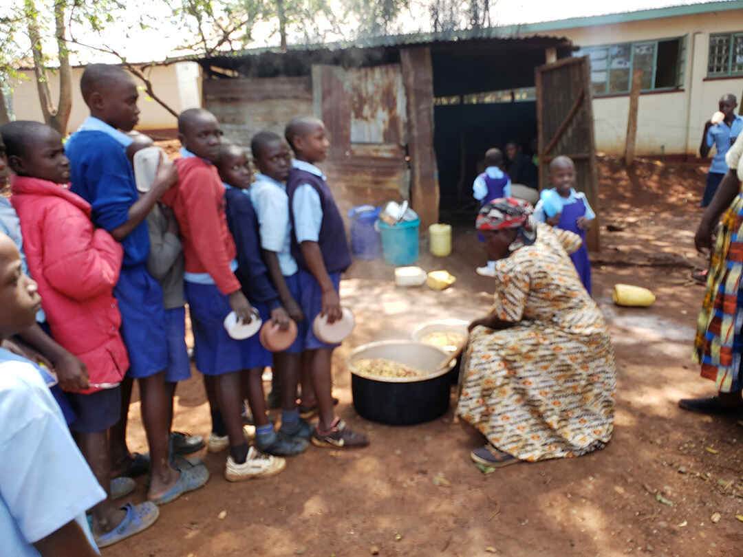 Together, we can feed 5,444 students school lunch every day! image