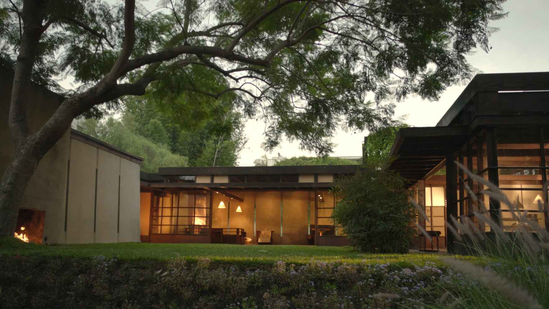 SCHINDLER LOVE image