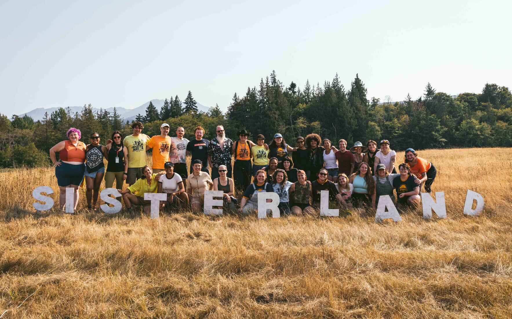 Mending broken food systems together. image