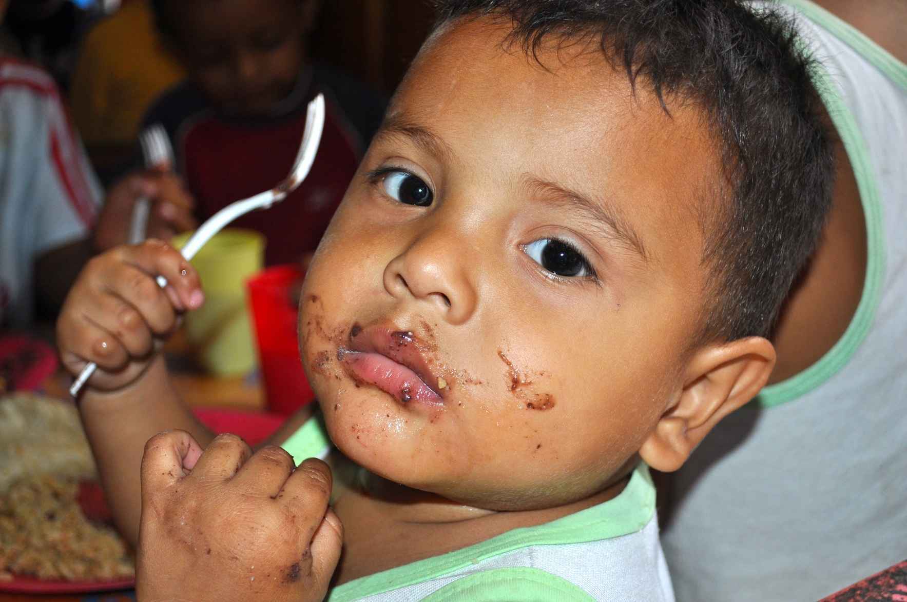 Help me financially support the children of the Gualan Center. image