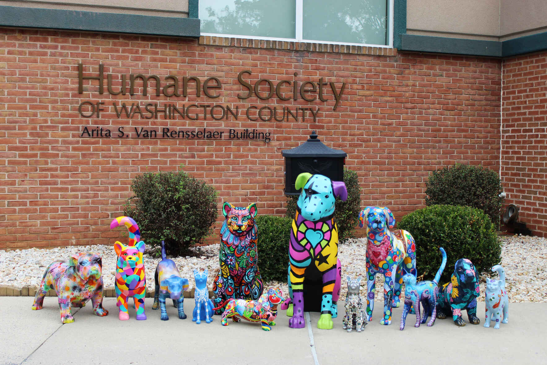 "Buy It Now" Statue Sale image