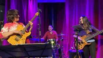 Eliane Amherd (world / retro pop / jazz) image