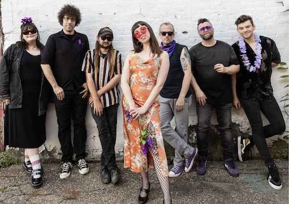 Andriana & the Bananas image