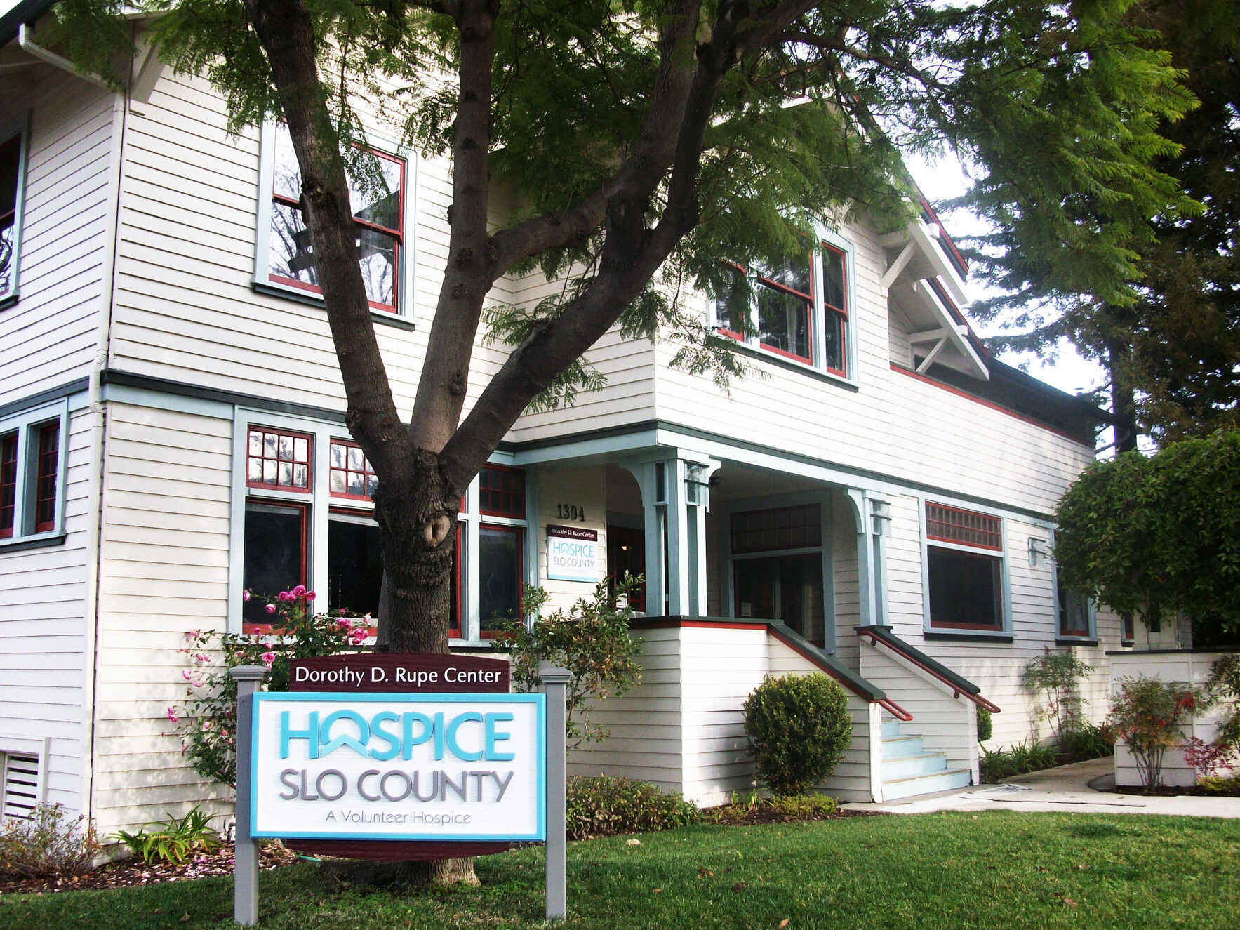 Jan 2026 Hospice SLO County In-Home Volunteer Training on Zoom image