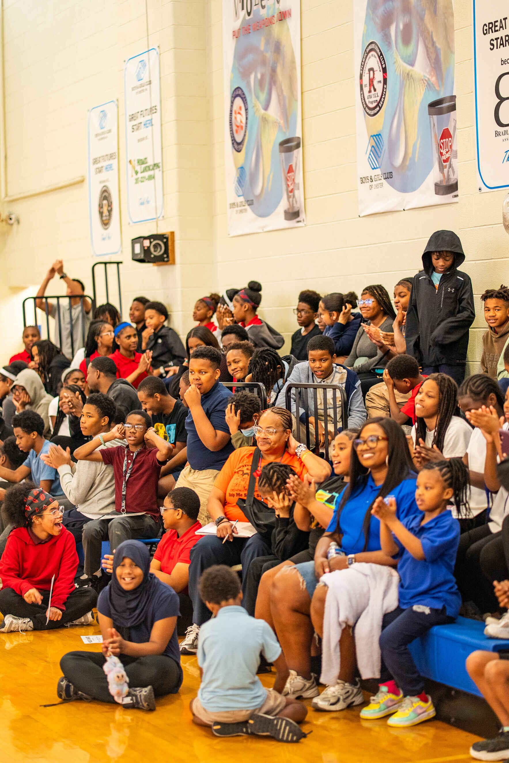 Invest in our youth future! image