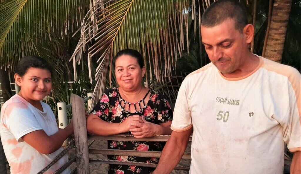 Sponsor Fishermen from Barra de Santiago image