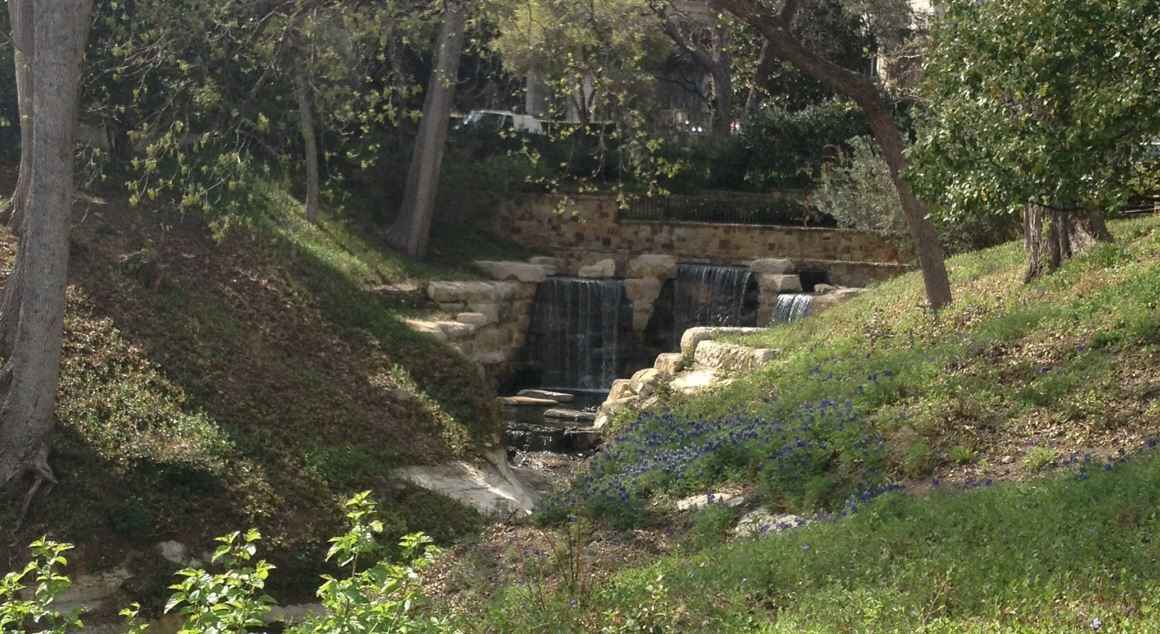 Restoration of The Arlington Hall Cascades​ image