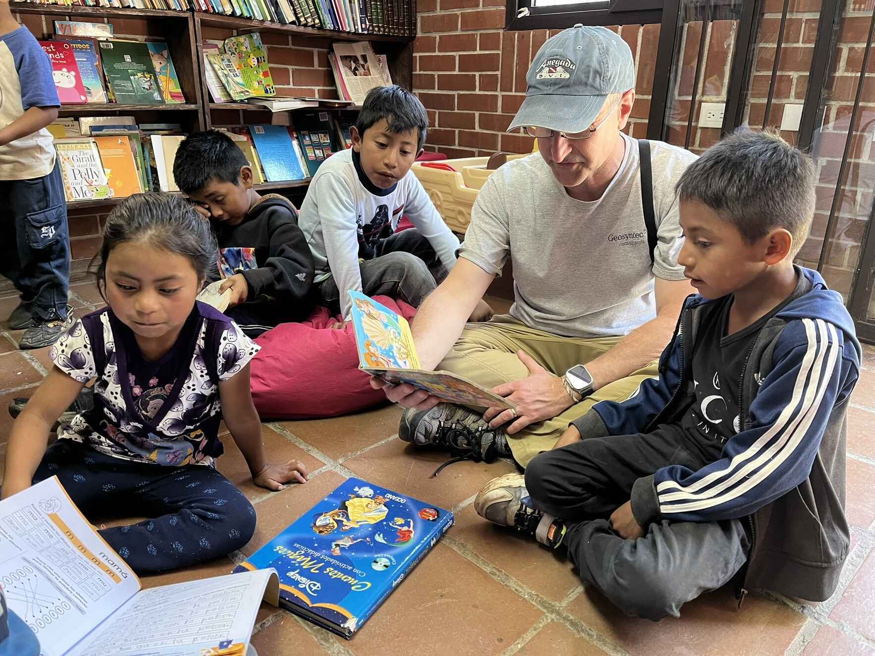 Help Guatemalans Create Futures in their Own Beloved Country image