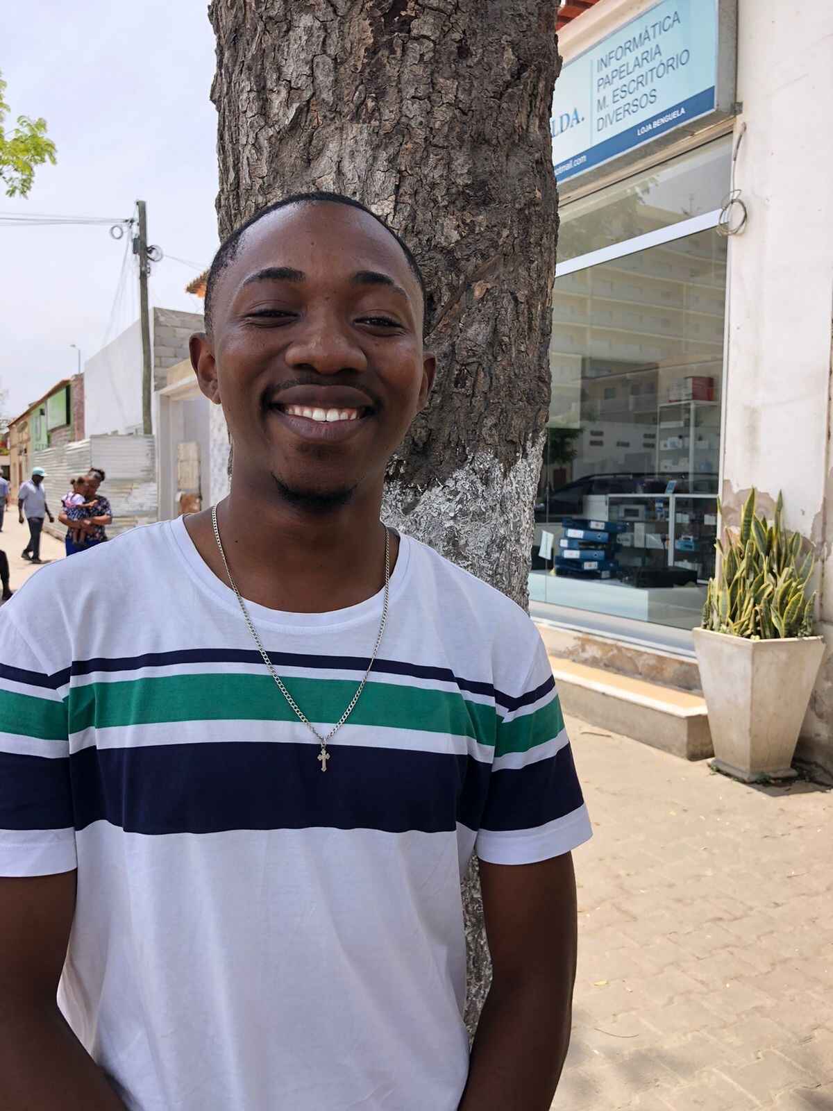 Josue Savikamo image