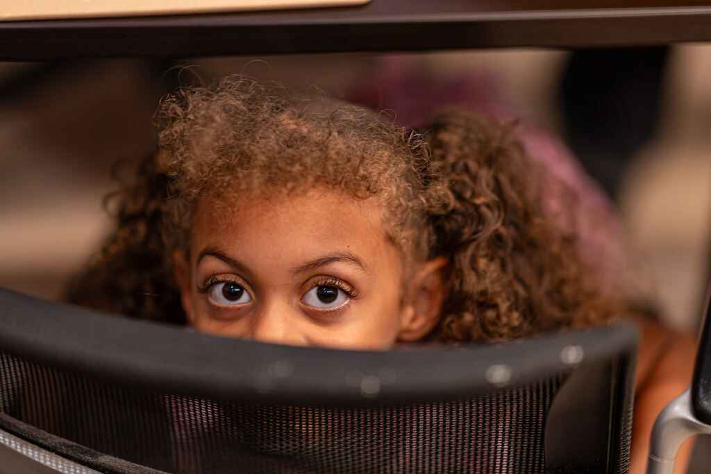 Be the Light for C24/7 families in Rogers Park this Christmas Season image