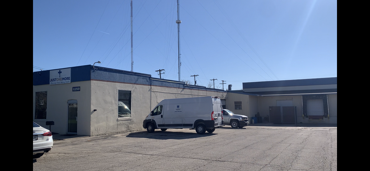 Help Feed The Hungry in Milwaukee image