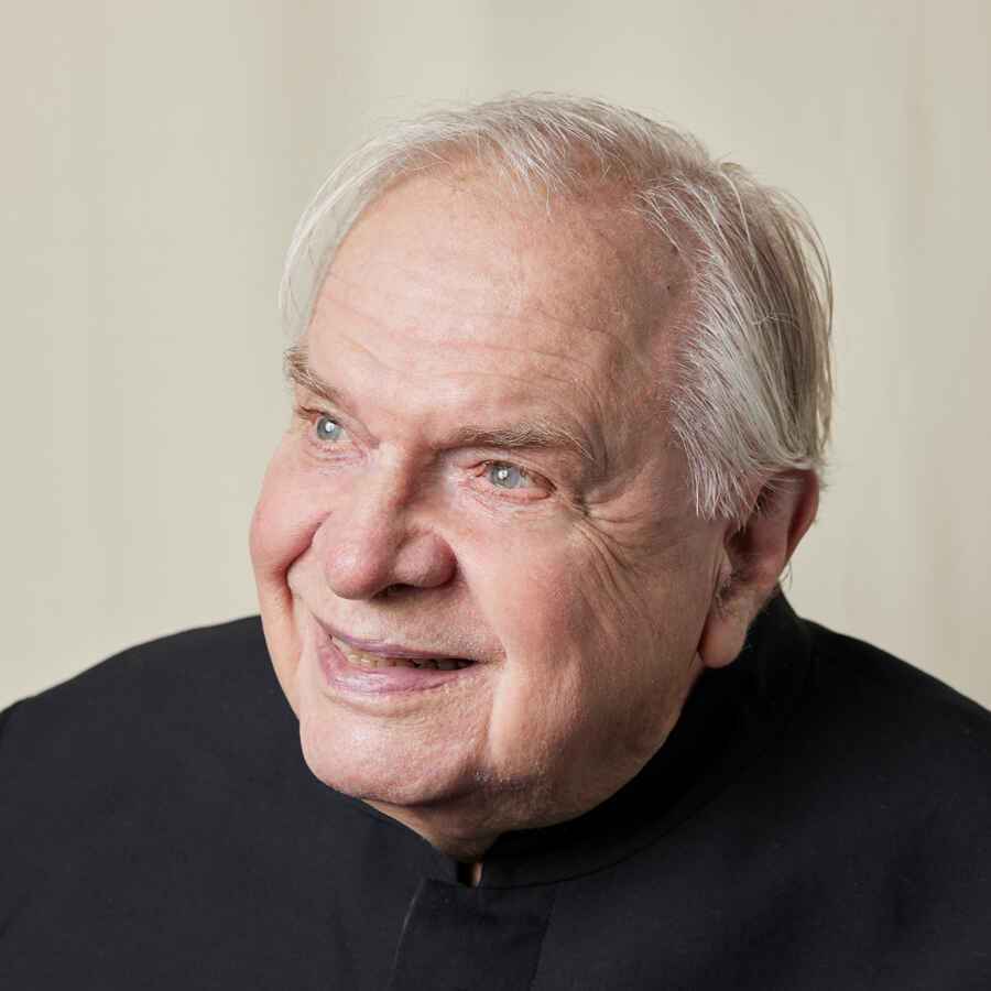 In memory of Ben Stevenson, O.B.E., Artistic Director Laureate image