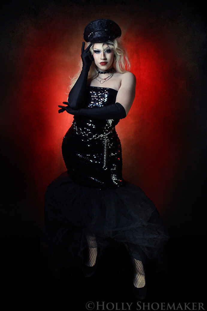 Esme Adore image