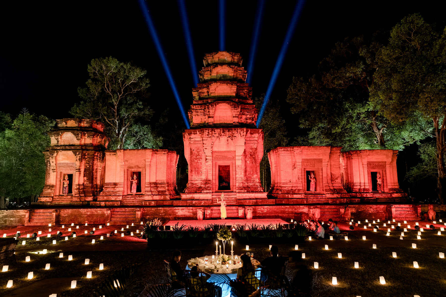 Join us for an evening under the stars image