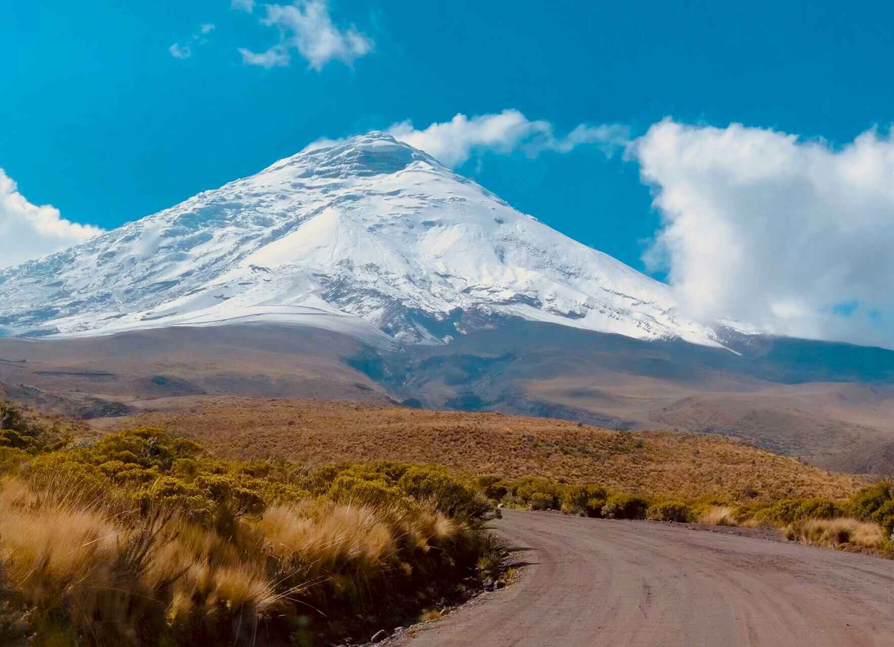 Azmera ECUADOR Haven Retreat 2027 image